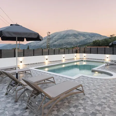 La Bianca Villa *